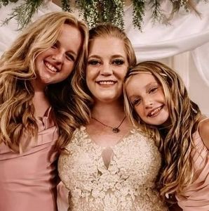 Meet your Posher, Carrie